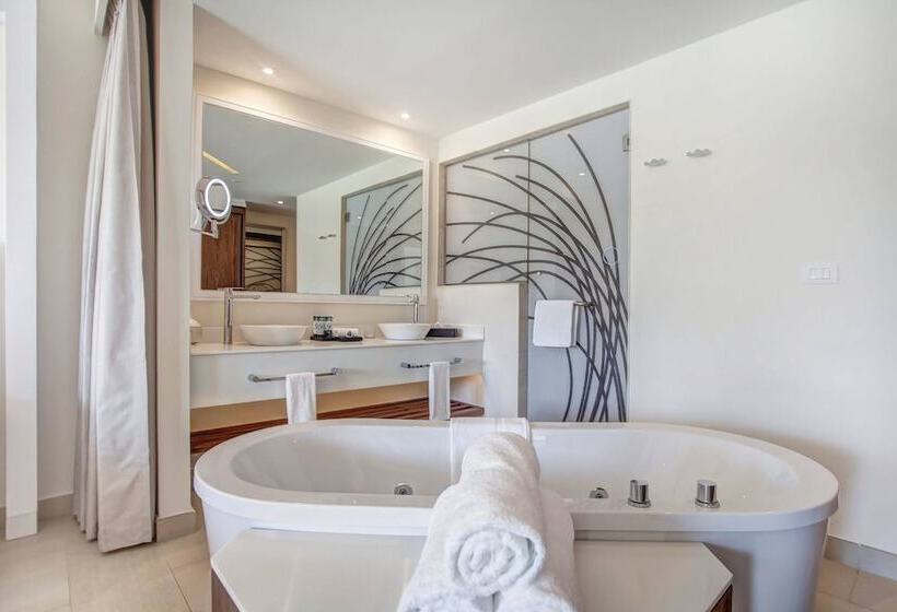 Junior Suite Deluxe, Hideaway at Royalton Saint Lucia, An Autograph Collection - All Inclusive Resort - Adults Only