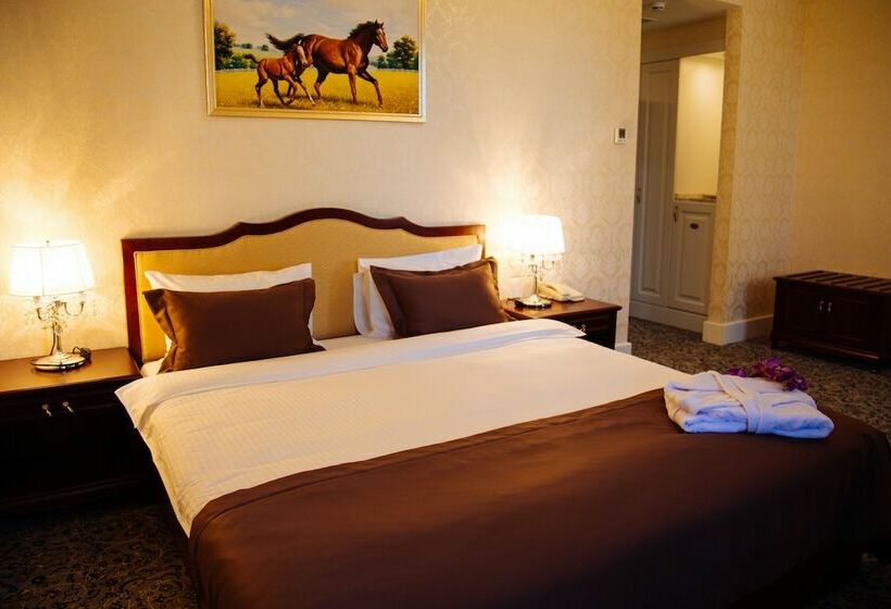 اتاق استاندارد, Astrakhanskaya