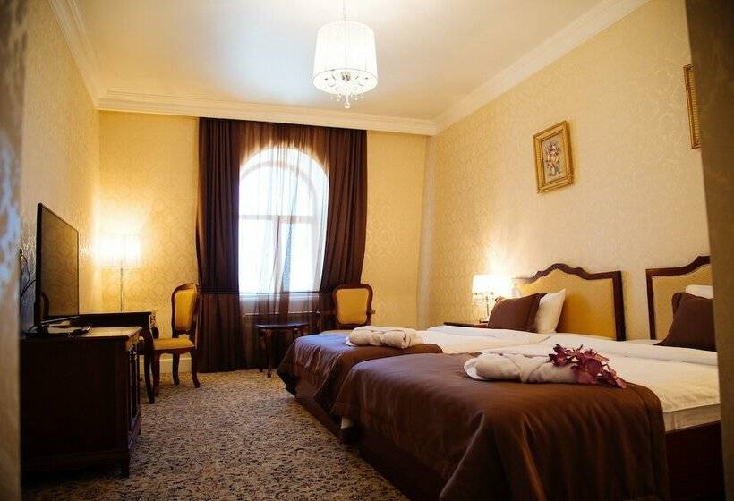 اتاق استاندارد, Astrakhanskaya