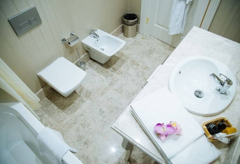 اتاق استاندارد, Astrakhanskaya