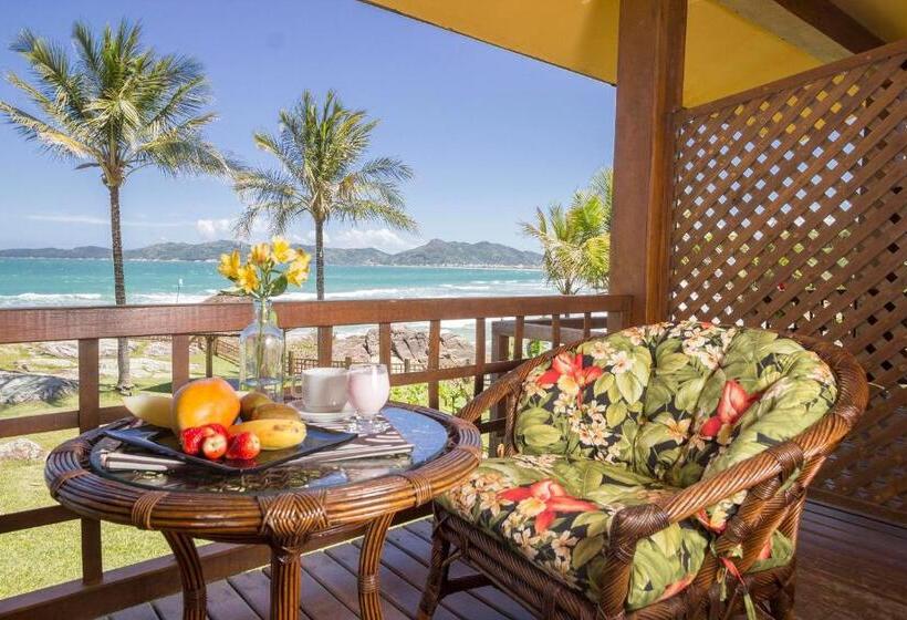 חדר לארבעה סטנדרטי עם מרפסת, Atalaia Do Mariscal