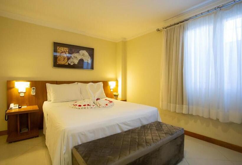 디럭스 룸, Barbur Center