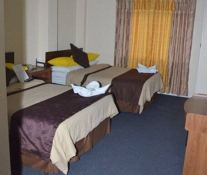 컴포트 룸, Bonaventure