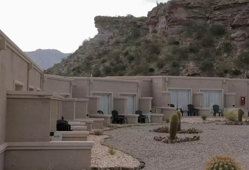 اتاق استاندارد چهار تخته, El Chiflon Posta Pueblo