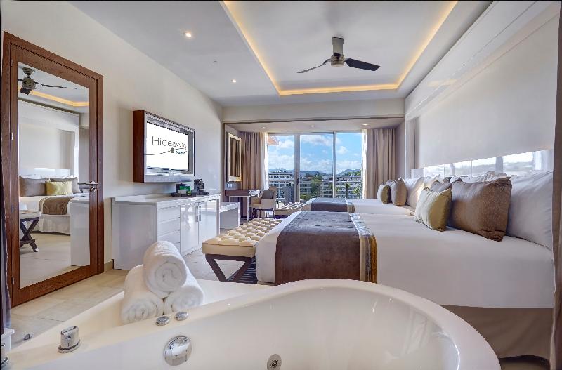Junior Suite Deluxe Vista Mar, Hideaway at Royalton Saint Lucia, An Autograph Collection - All Inclusive Resort - Adults Only