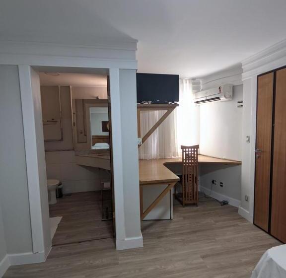 标准单人间, Horto Executivo