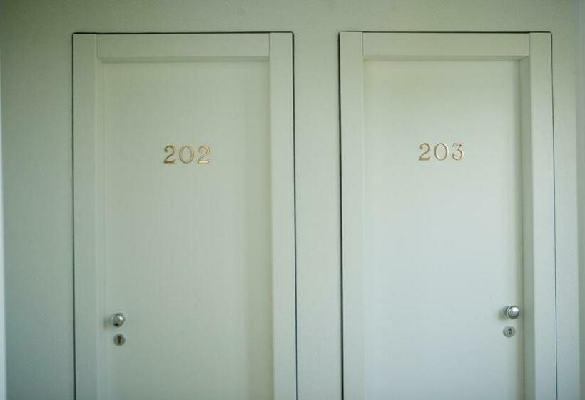 חדר סטנדרט לארבעה, La Terrazza