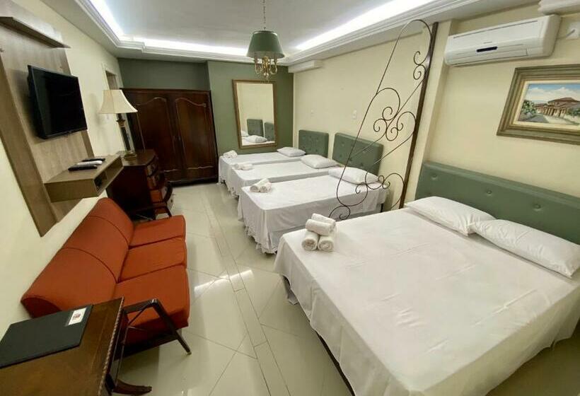 패밀리 룸, Lemes