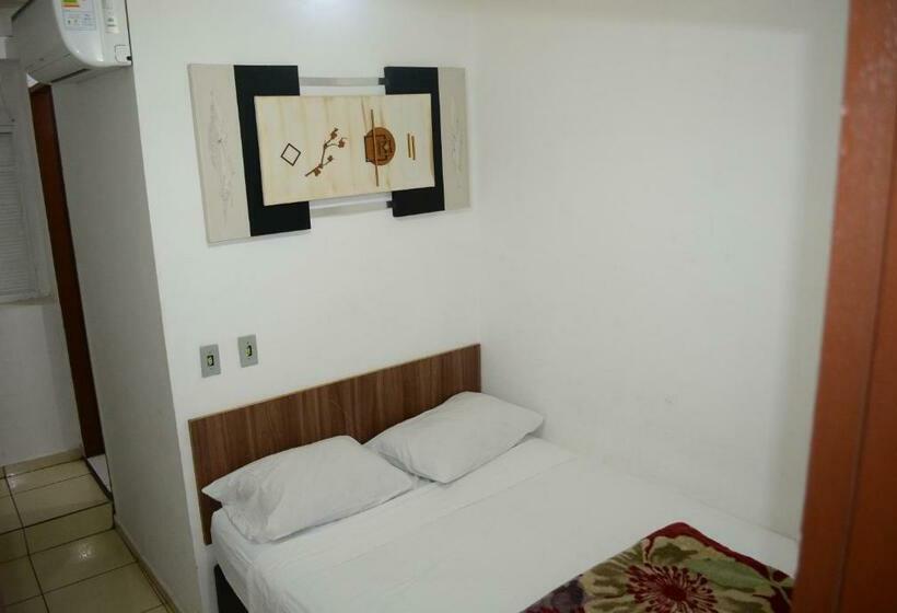 اتاق استاندارد, Lize