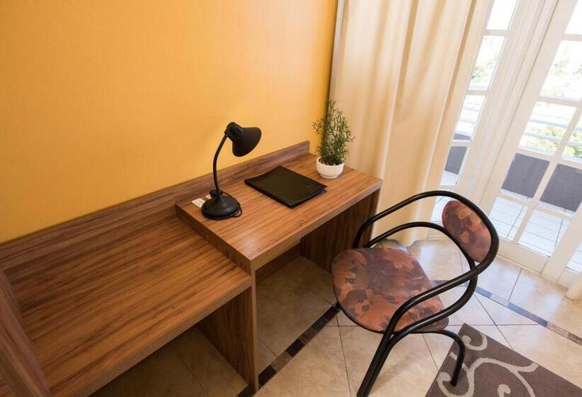 バルコニー付きデラックスルーム, Mont Blanc