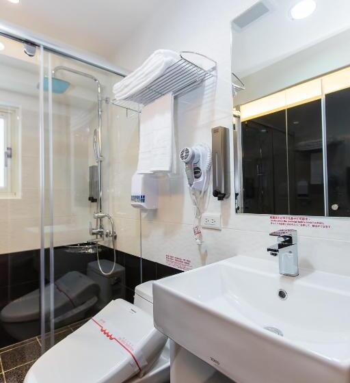 اتاق استاندارد با تخت‌های تاشو, Morwing Hotel   Culture Vogue