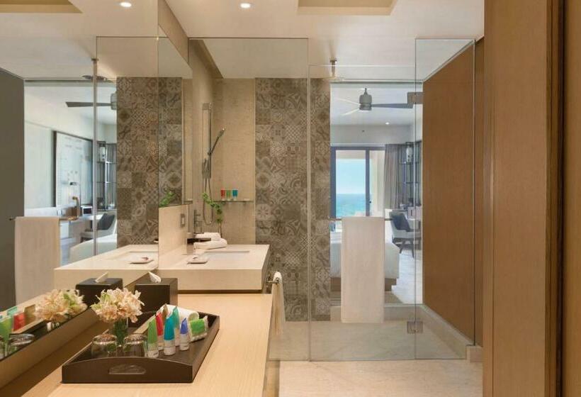 带大床的标准间, Turquoize At Hyatt Ziva Cancun Adults Only All Inclusive