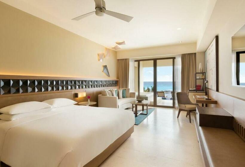 带大床的标准间, Turquoize At Hyatt Ziva Cancun Adults Only All Inclusive