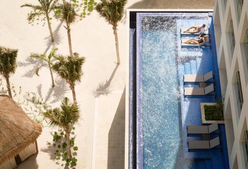 Standard swim-up room with sea view, Turquoize At Hyatt Ziva Cancun Adults Only All Inclusive