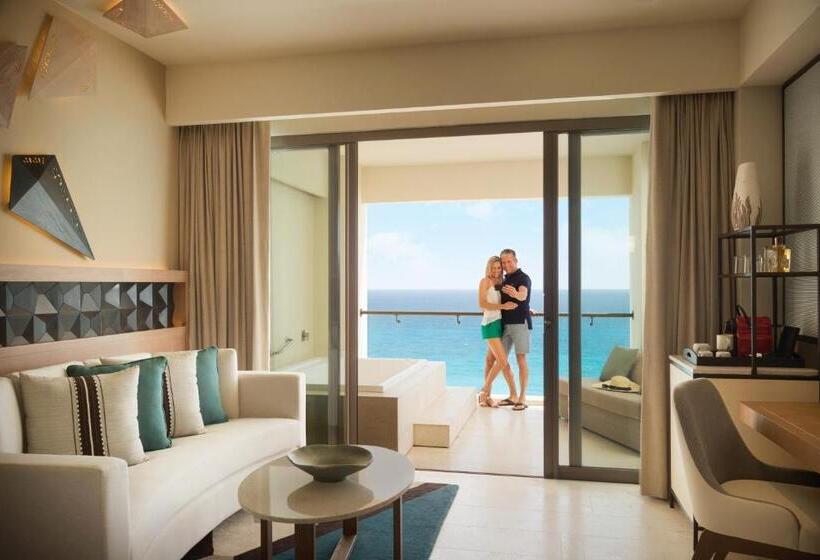 带大床的标准间, Turquoize At Hyatt Ziva Cancun Adults Only All Inclusive