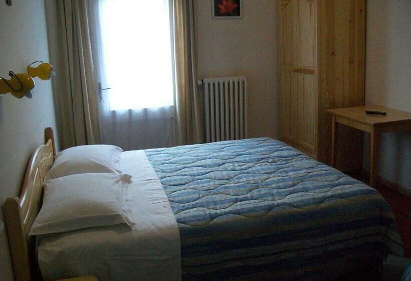 חדר סטנדרט, Verda Val