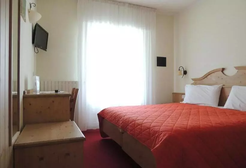 バルコニー付きスタンダードルーム, Liz Hotel & Apartments