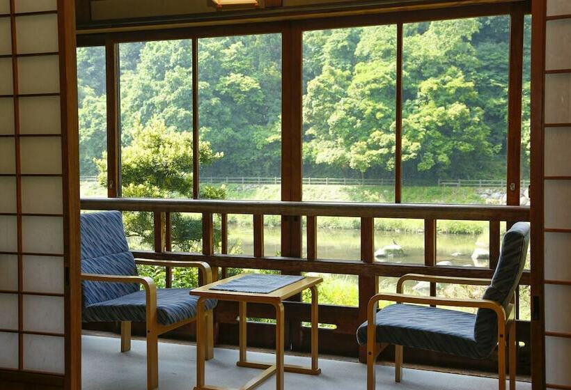 غرفة قياسية, Ryokan Ohashi