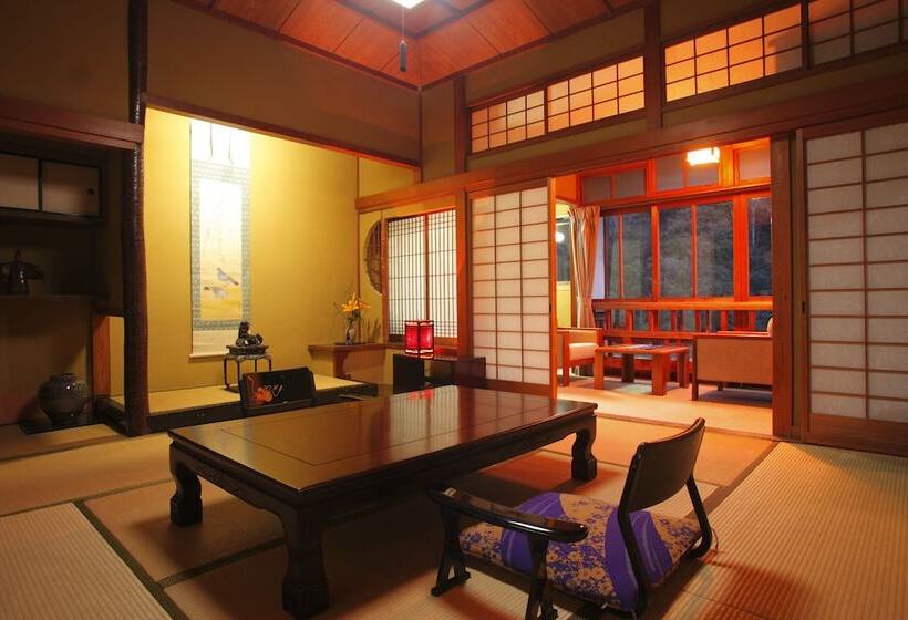 غرفة قياسية, Ryokan Ohashi