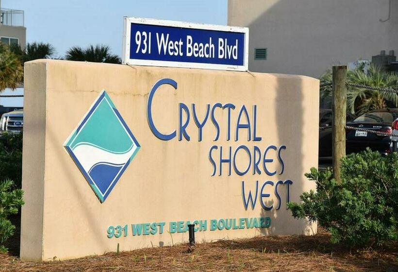 带1个卧室的带阳台的公寓, Crystal Shores West 202