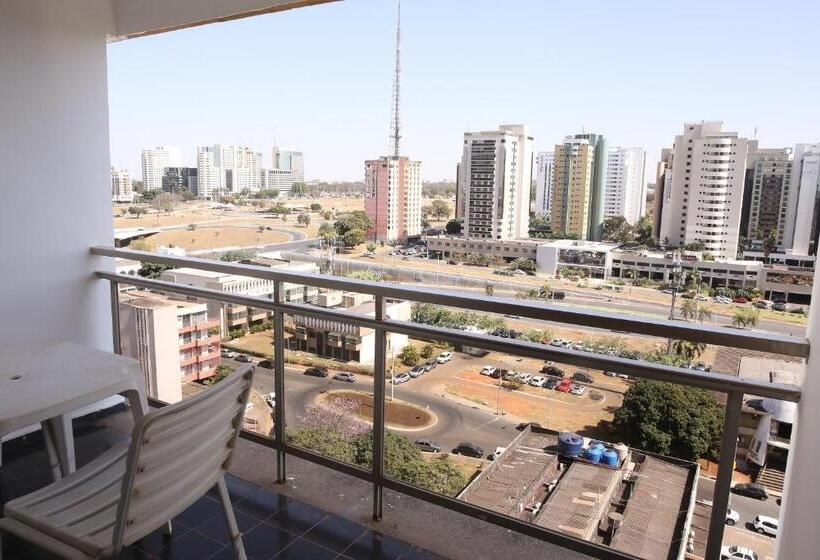 חדר סטנדרט לשלושה, Abc Apart