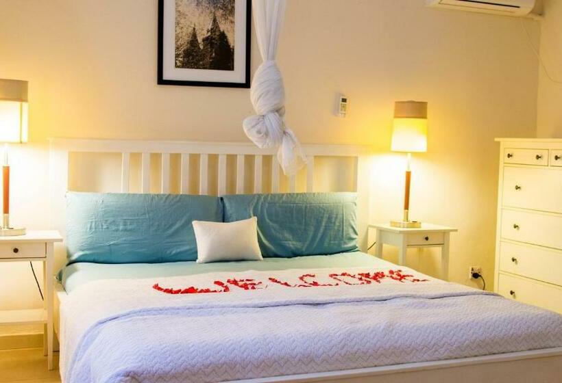 اتاق استاندارد با تخت بزرگ, The Jam Lodge