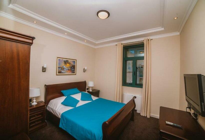 اتاق استاندارد, Astoria