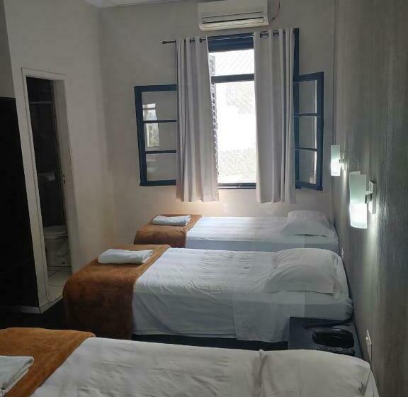 اتاق استاندارد سه نفره, Hostel Carabelas Proximo A 25 De Março E Brás