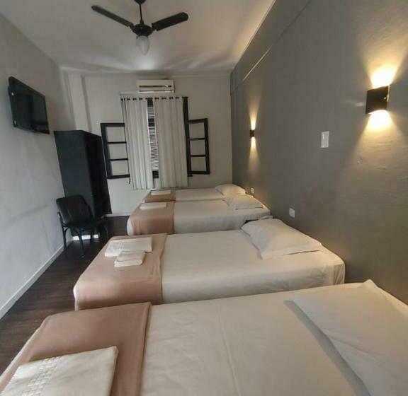 اتاق استاندارد چهار تخته, Hostel Carabelas Proximo A 25 De Março E Brás