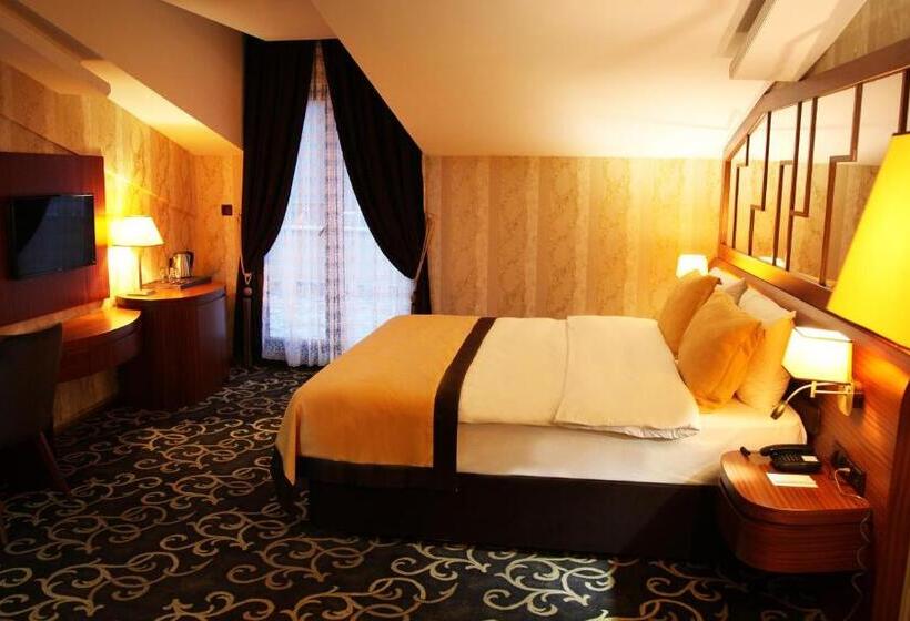 اتاق استاندارد یک نفره, Grand Vuslat