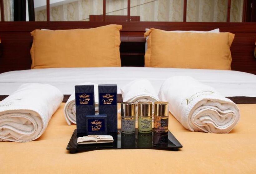 اتاق استاندارد یک نفره, Grand Vuslat