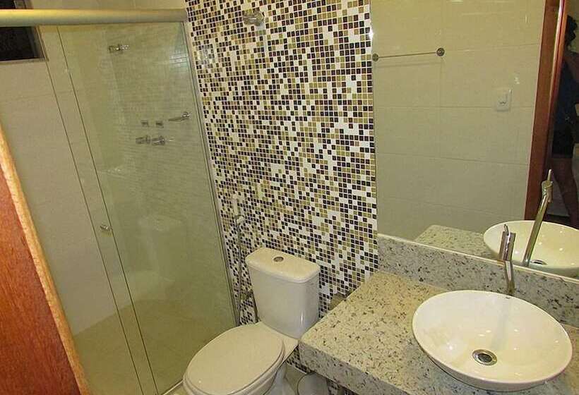 标准单人间, Master