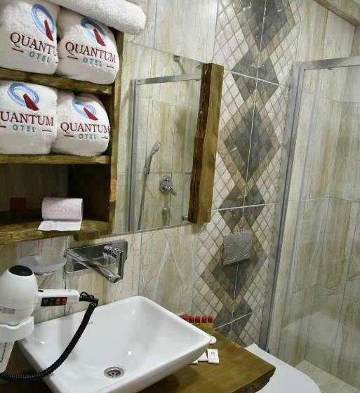 اتاق لوکس خانوادگی, Quantum