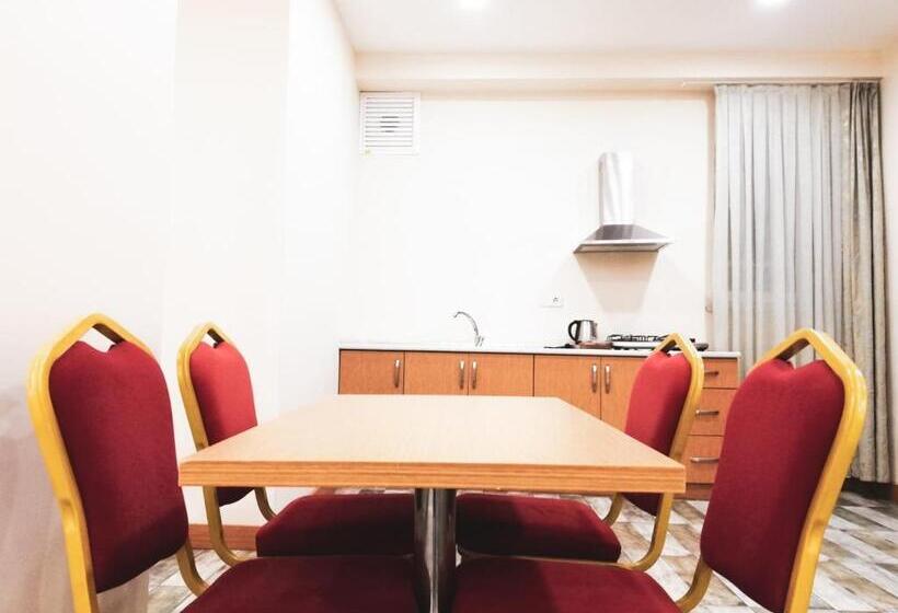 اتاق خانوادگی, Quantum