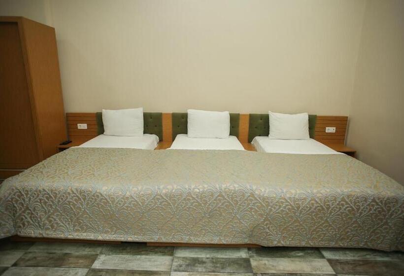 اتاق خانوادگی, Quantum