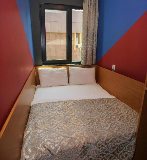 اتاق اکونومی, Quantum