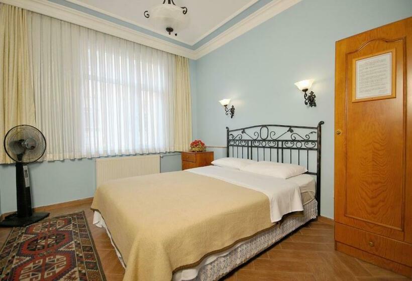 Трежместный Номер Economy, Side