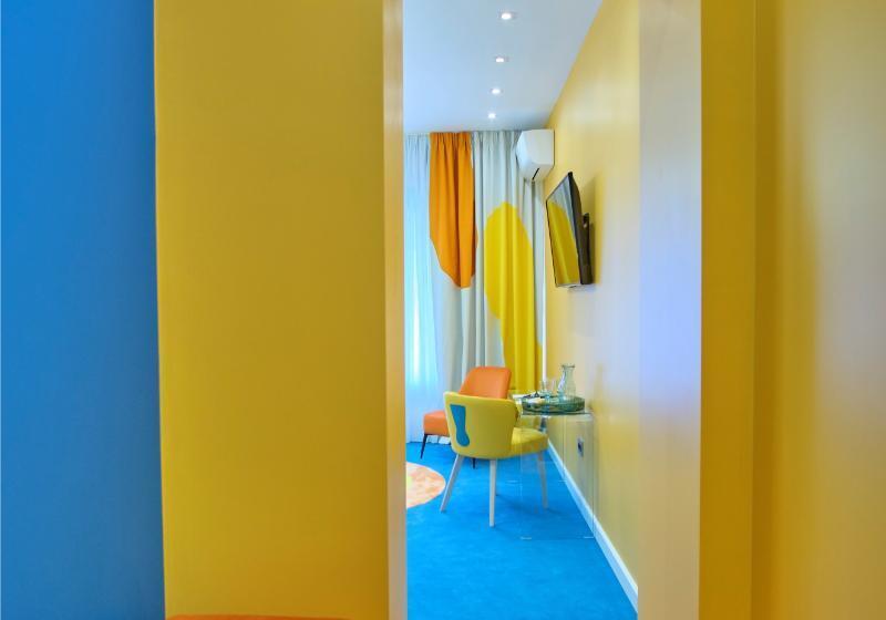 Номер Стандарт, Side