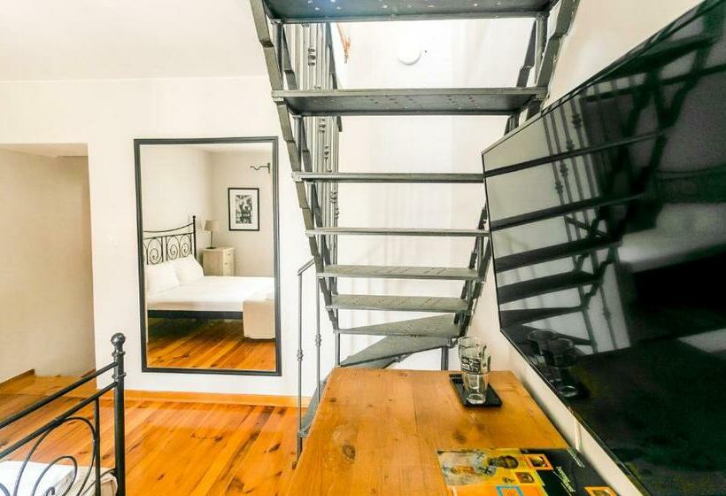 آپارتمان دوبلکس 1 خوابه, Stanica B&b