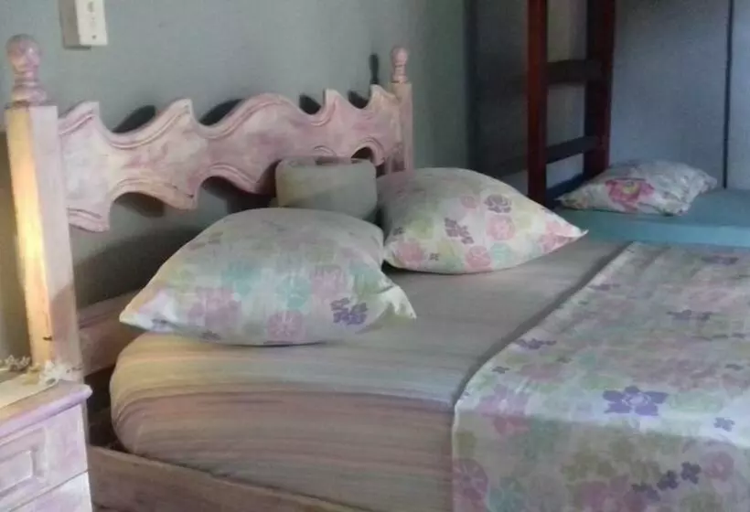 スイート, Maracujá Hostel