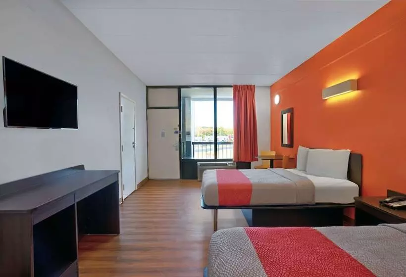 ２ダブルベッドのスタンダードルーム, Motel 6seaford, De