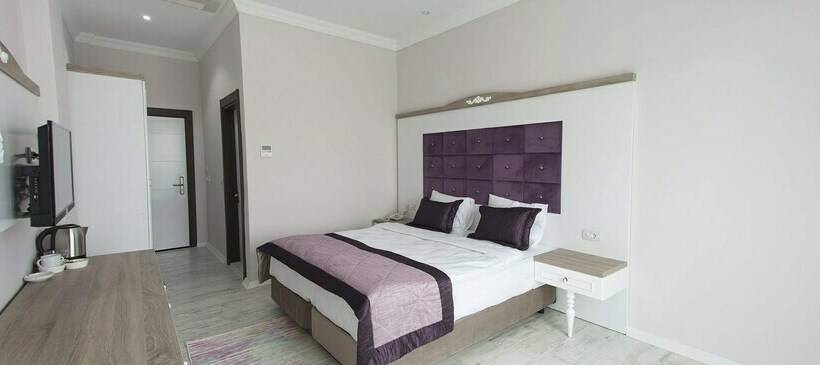 غرفة قياسية فردية, Sozturk Otel