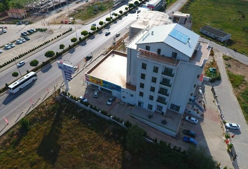 غرفة قياسية فردية, Sozturk Otel