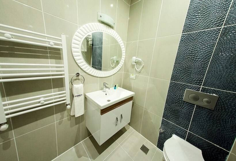 غرفة قياسية فردية, Sozturk Otel