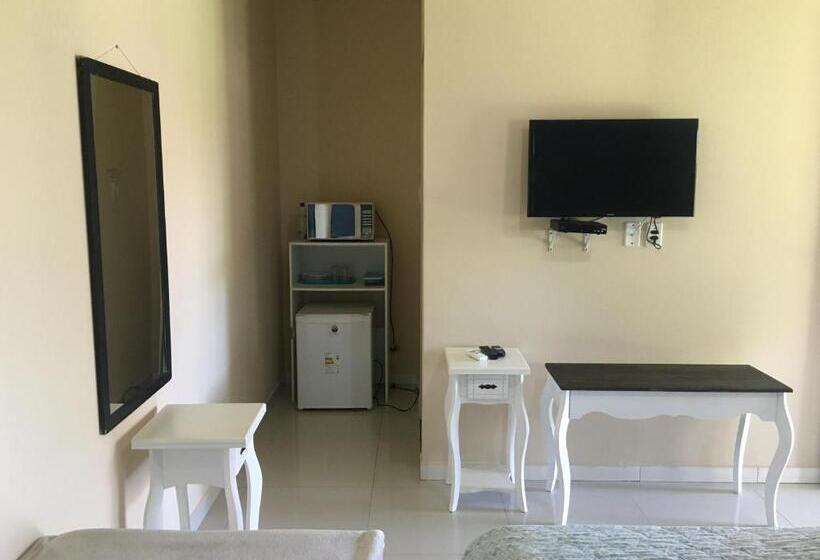 חדר לארבעה סטנדרטי עם מרפסת, Refúgio Do Bosque