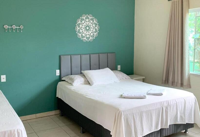 סטודיו משפחתי, Refúgio Do Bosque