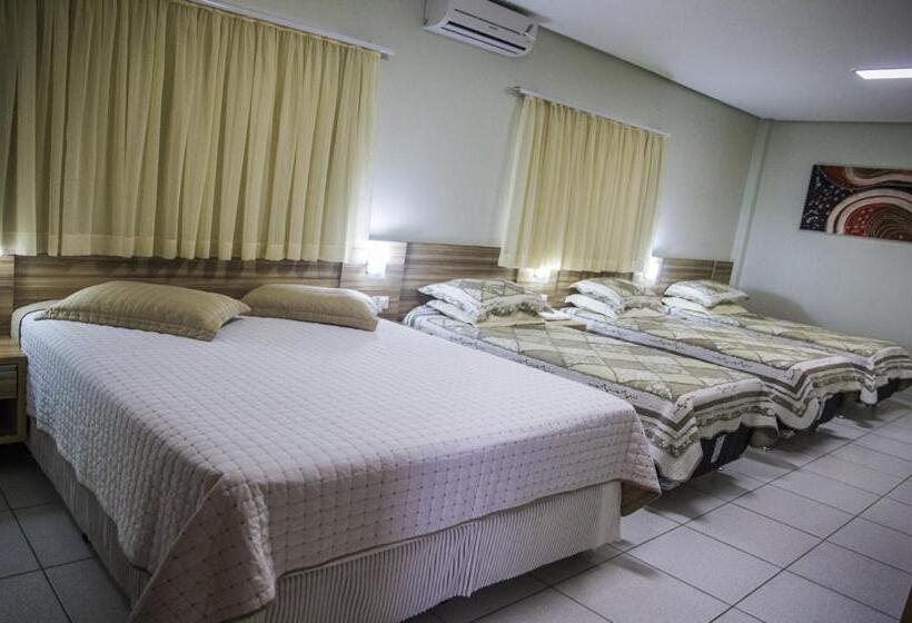 Трехместный Номер Deluxe, Baeza