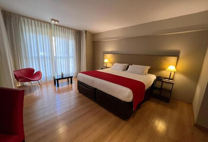 سوئیت با تخت بزرگ, Bue