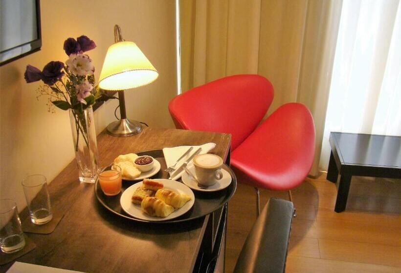 سوئیت با تخت بزرگ, Bue