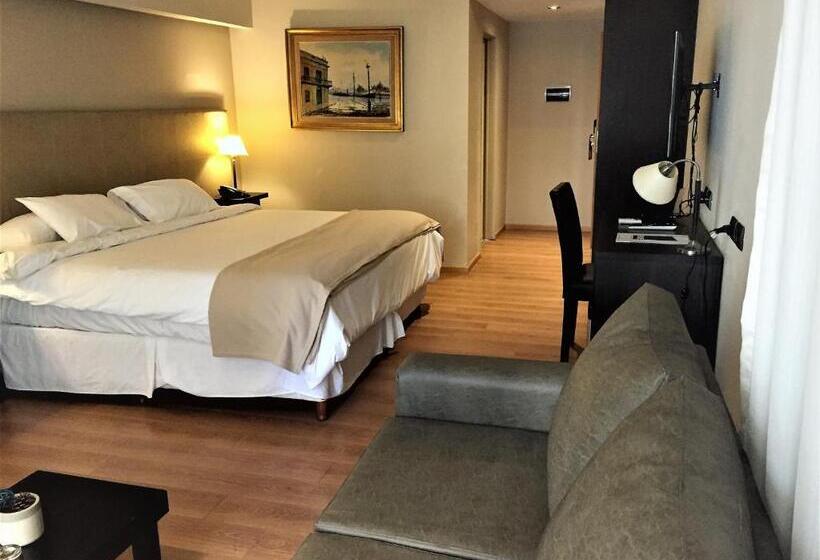 سوئیت با تخت بزرگ, Bue